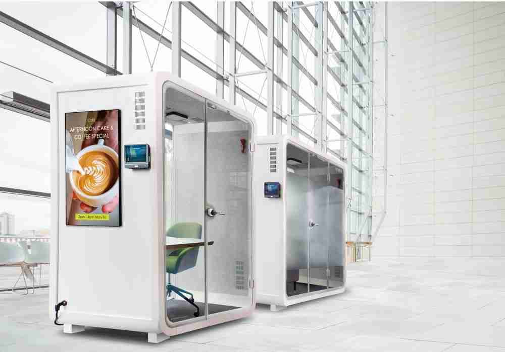 欧陆注册子公司达擎之智慧行动办公舱，，，采用PDLC智能调光玻璃设计，，，，透过通电与断电的电流切换，，，呈现透明与雾面效果，，具节能降耗特性并兼顾隐私，，确保信息安全